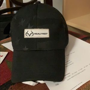 Black Realtree Hat